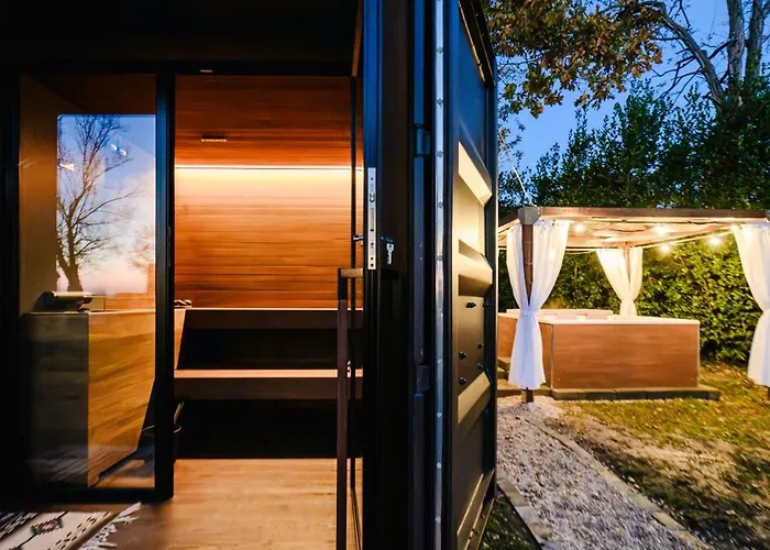 Due Ponti Village Aparthotel 4*