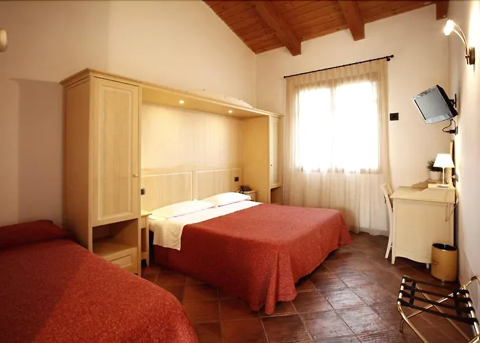 Due Ponti Village 4*